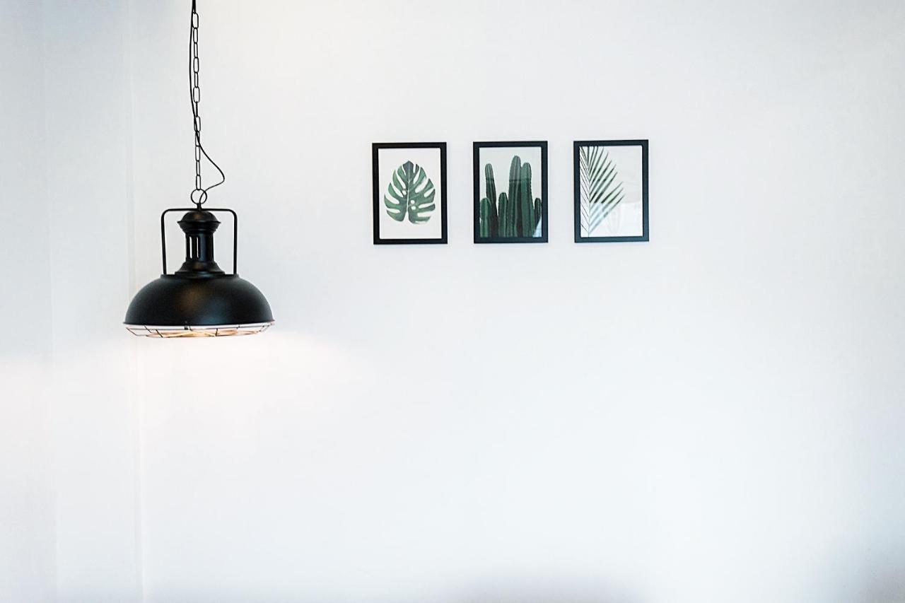 Pine Cafe'&Bed Ξενοδοχείο Αγιουτάγια Εξωτερικό φωτογραφία