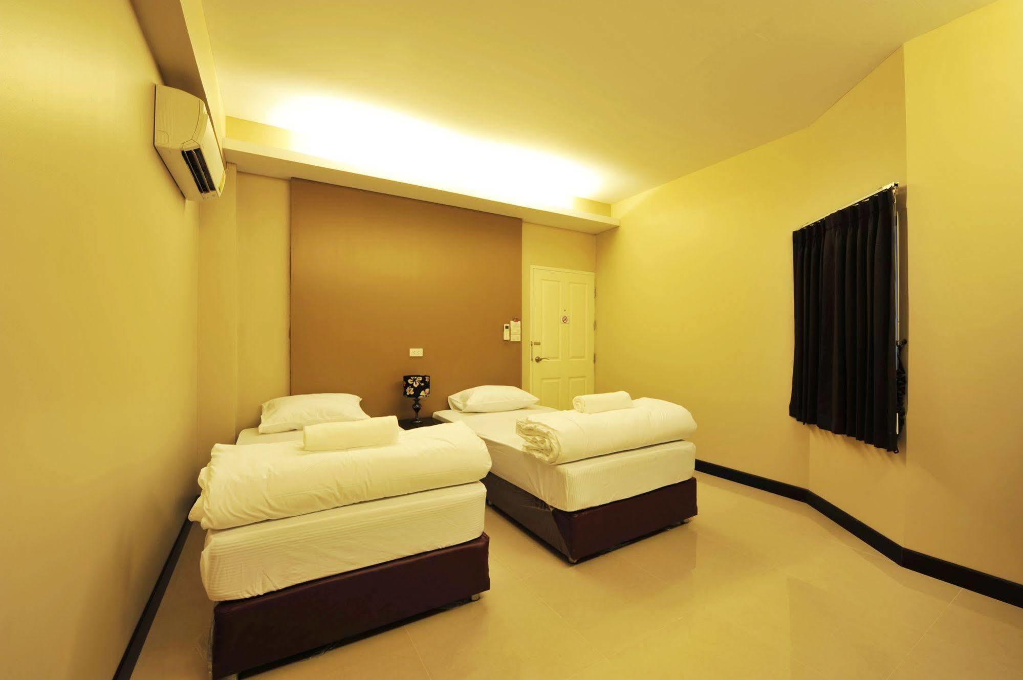 Pine Cafe'&Bed Ξενοδοχείο Αγιουτάγια Εξωτερικό φωτογραφία
